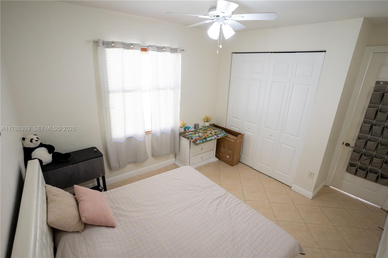 SUNSET FALLS PLAT 1 - Residential