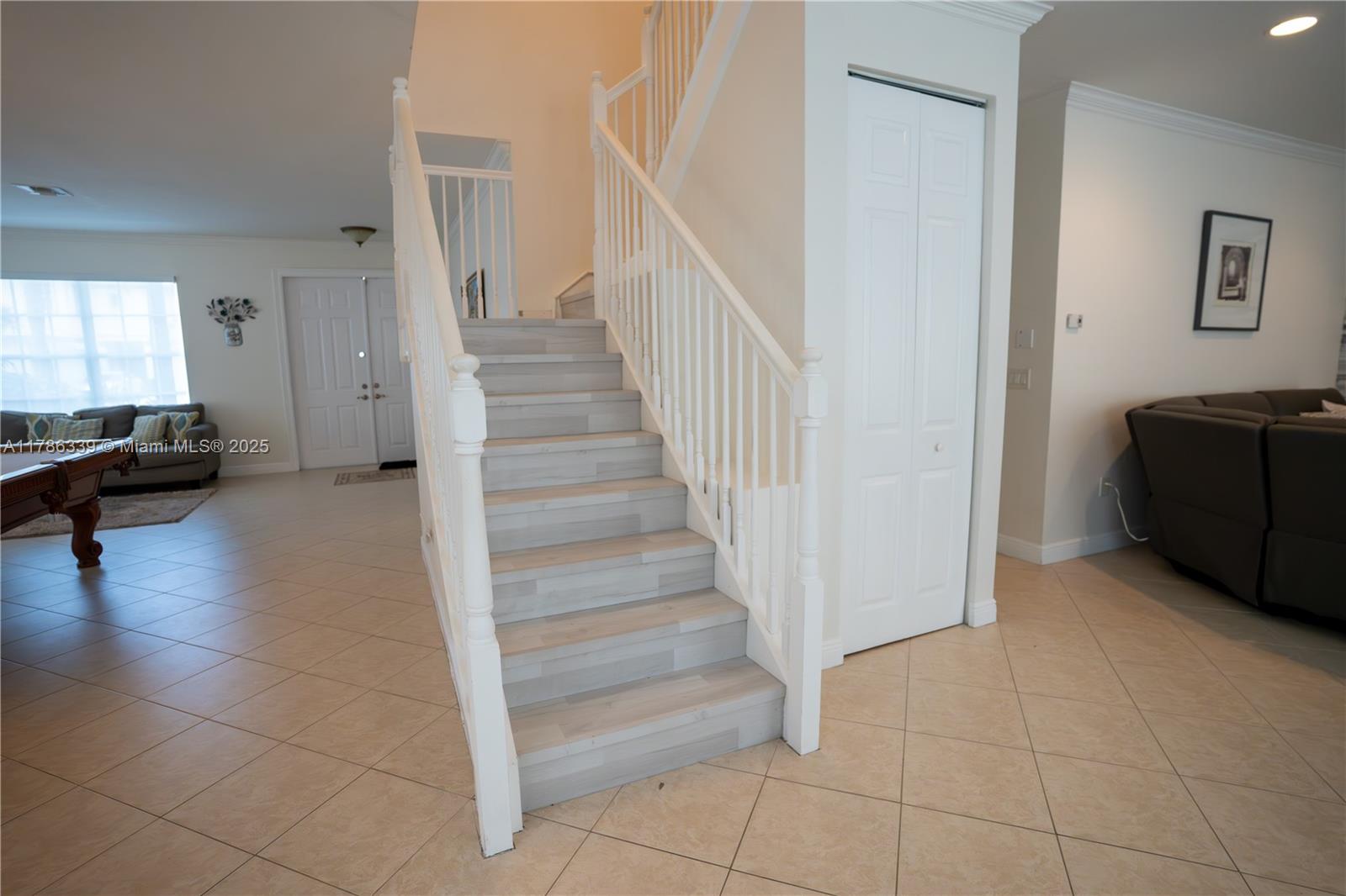 SUNSET FALLS PLAT 1 - Residential