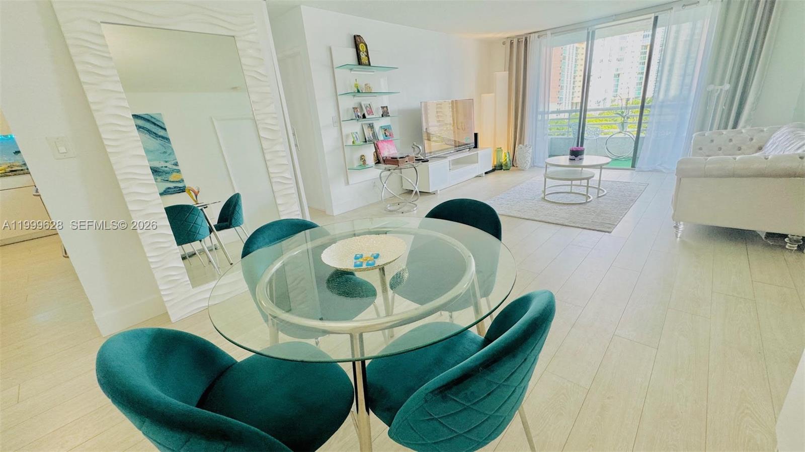 PARC CENTRAL AVENTURA EAS - Residential