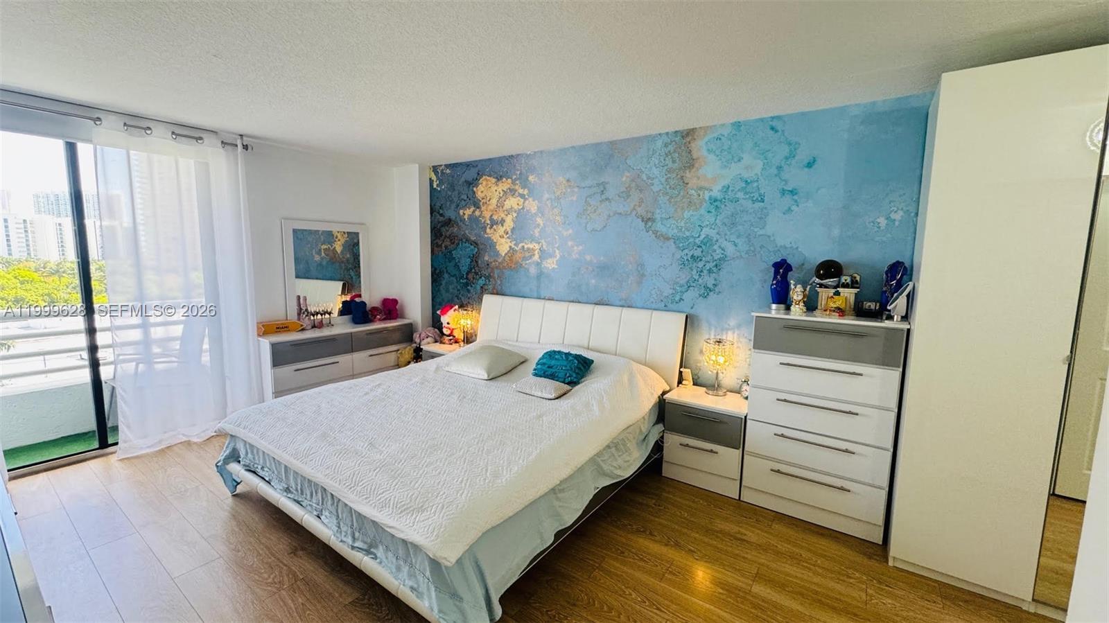 PARC CENTRAL AVENTURA EAS - Residential