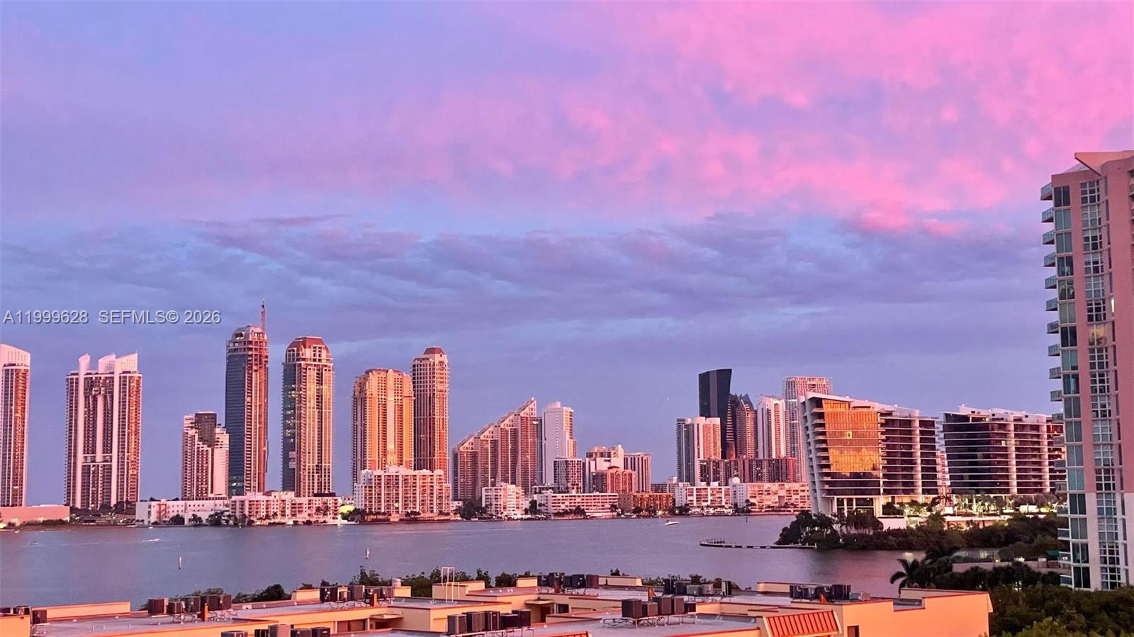 3300 NE 192nd St 814