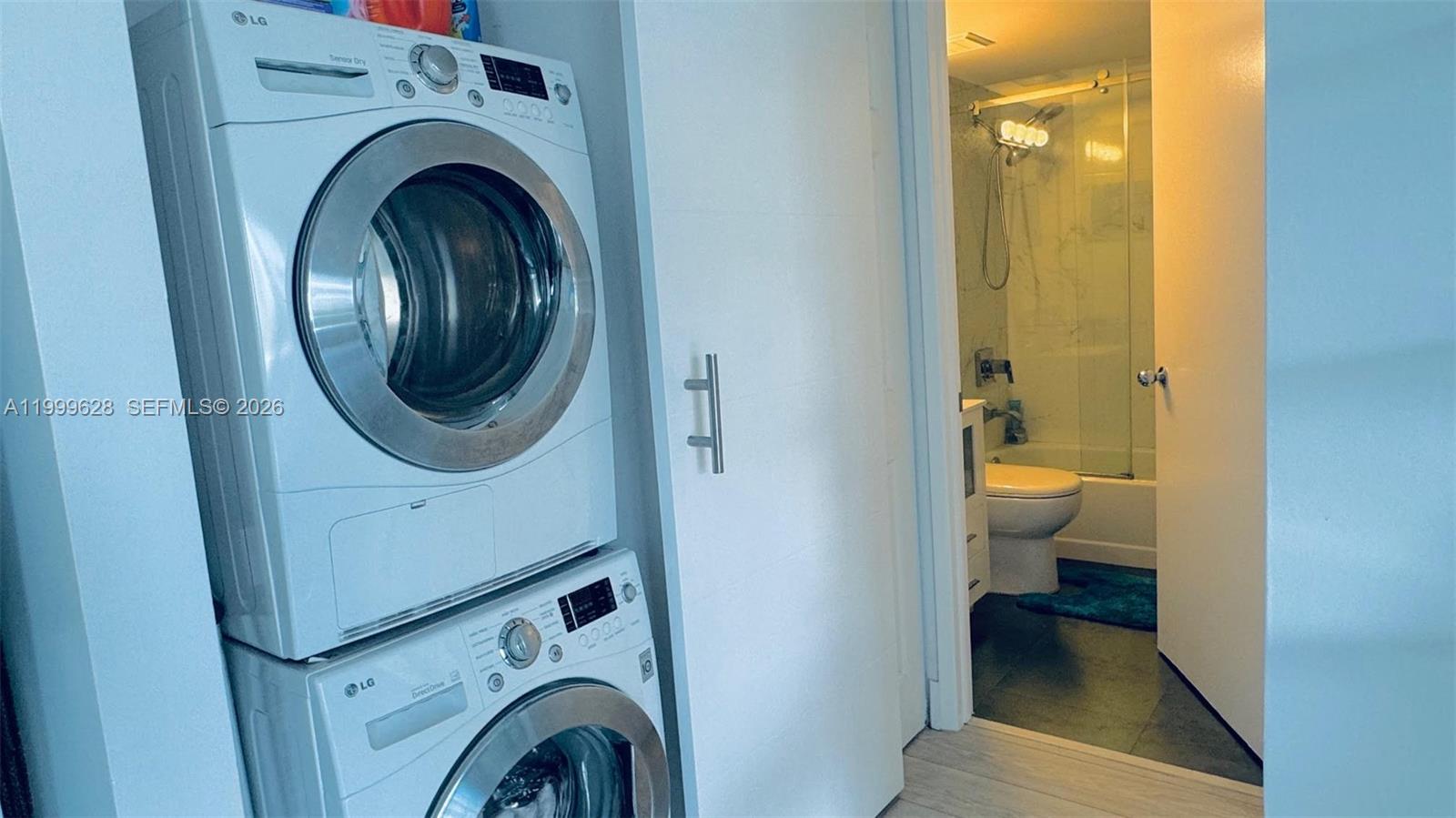 PARC CENTRAL AVENTURA EAS - Residential