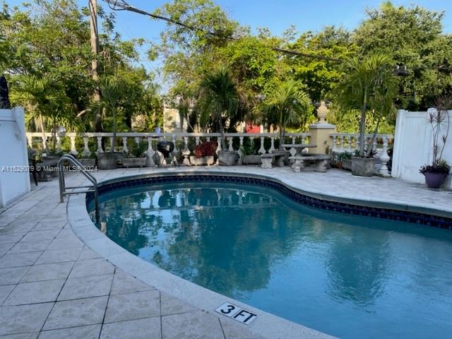 HEMINGWAY - Residential