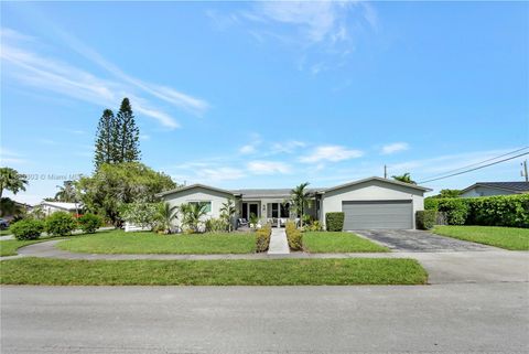 1824 SW 100th Ave Miami FL 33165