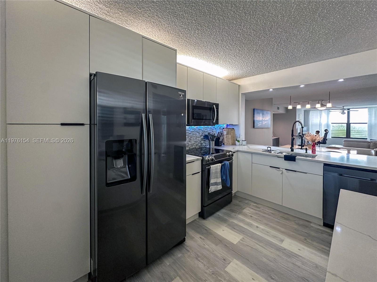 APPLEWOOD VILLAGE II-D CO - Residential