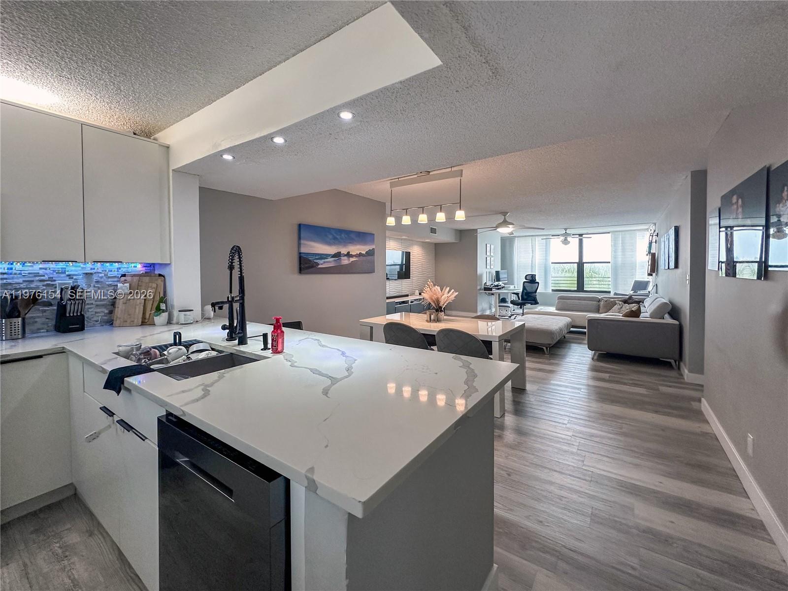 APPLEWOOD VILLAGE II-D CO - Residential