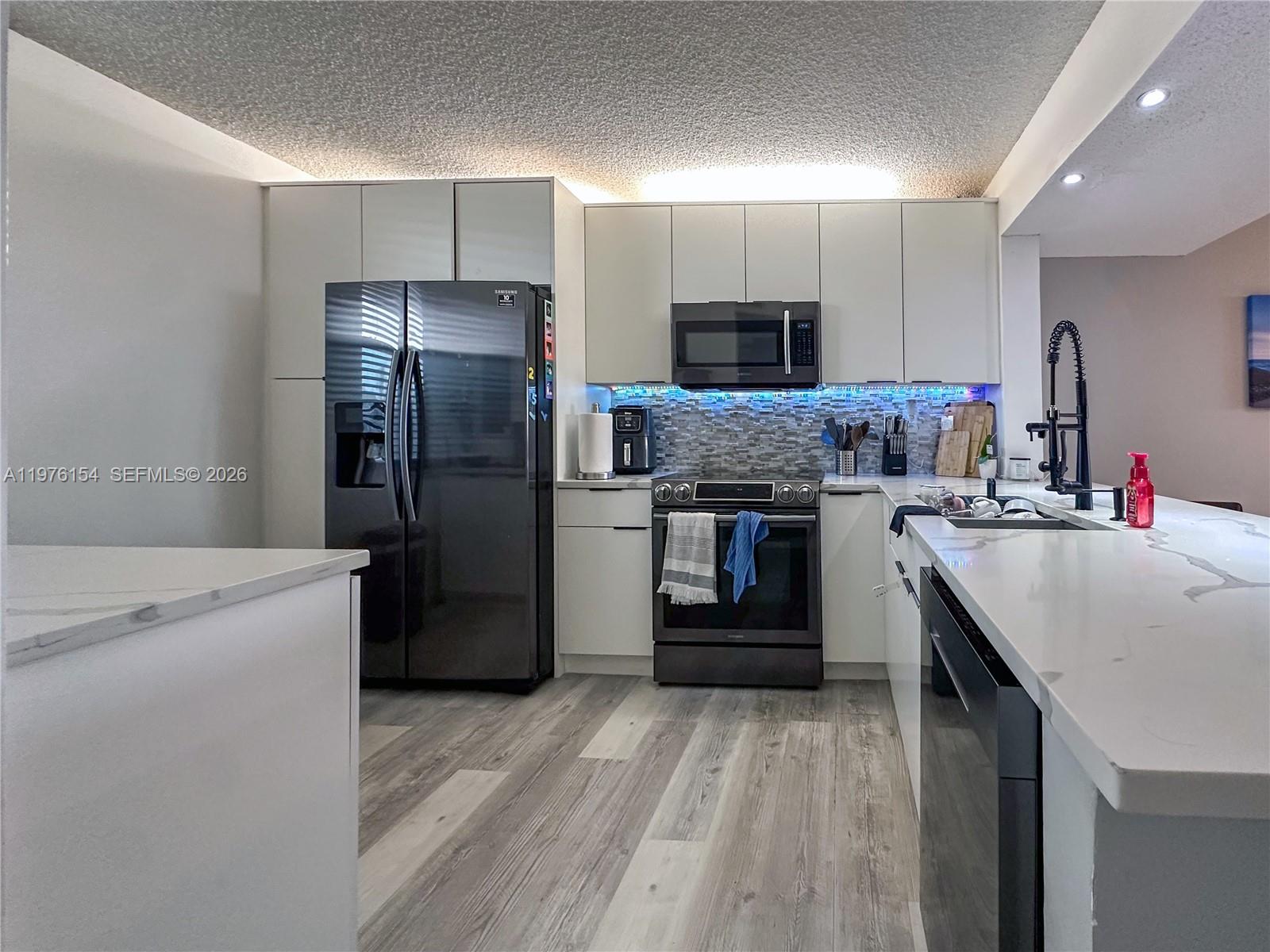 2766 S Carambola Cir S 404