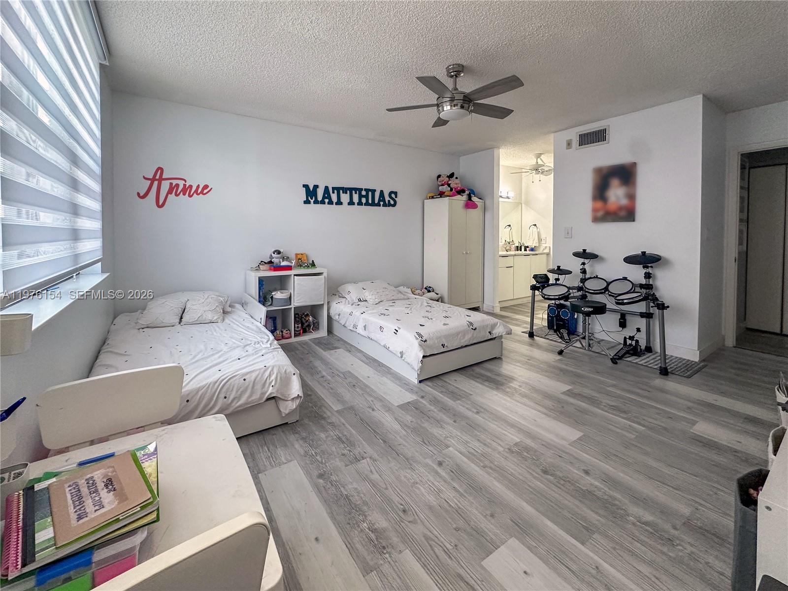 APPLEWOOD VILLAGE II-D CO - Residential