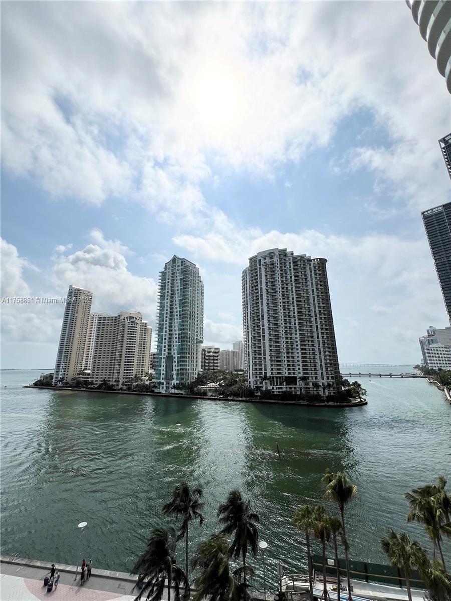 300 S Biscayne Blvd L-814