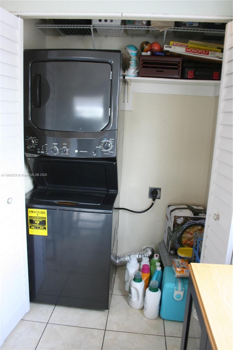 DOVE CREEK ESTATES - Residential