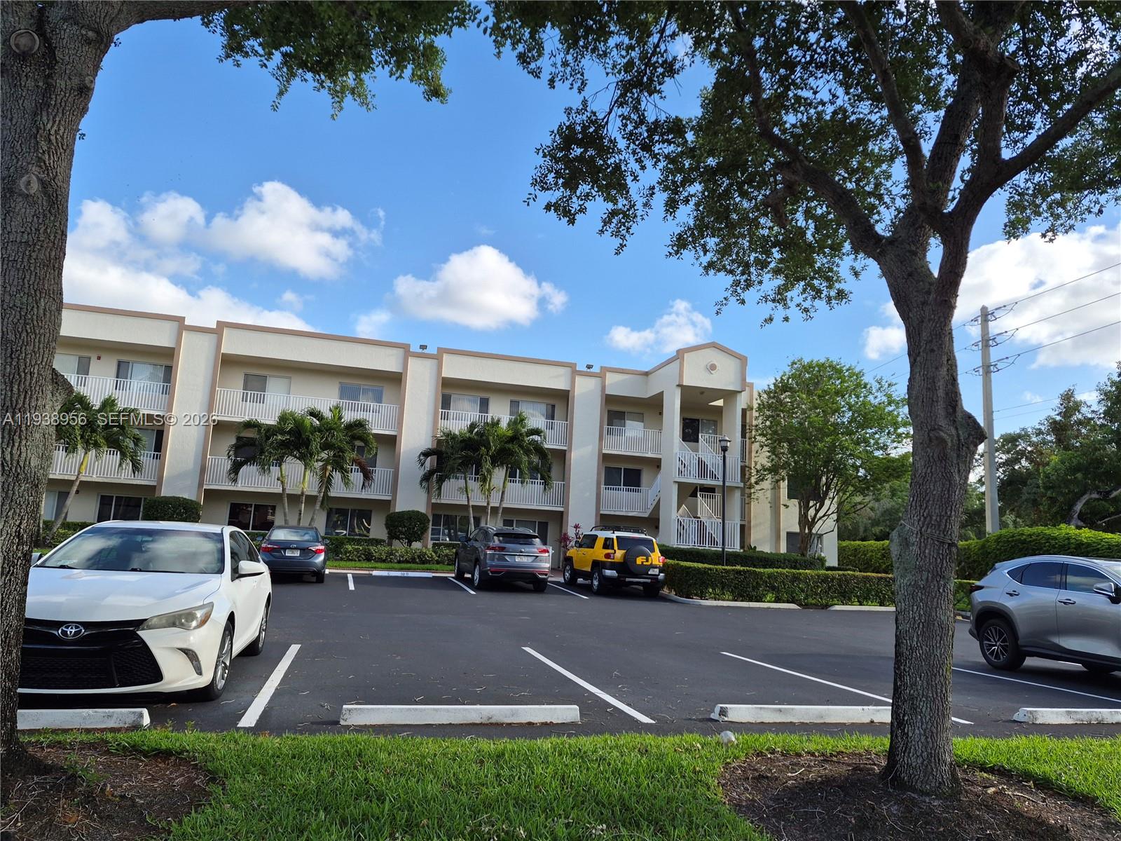 DEVON CONDOMINIUM - Residential