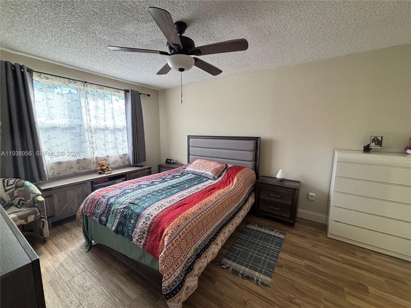 DEVON CONDOMINIUM - Residential