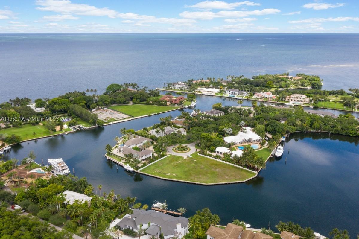 GABLES ESTATES NO 2 - Land