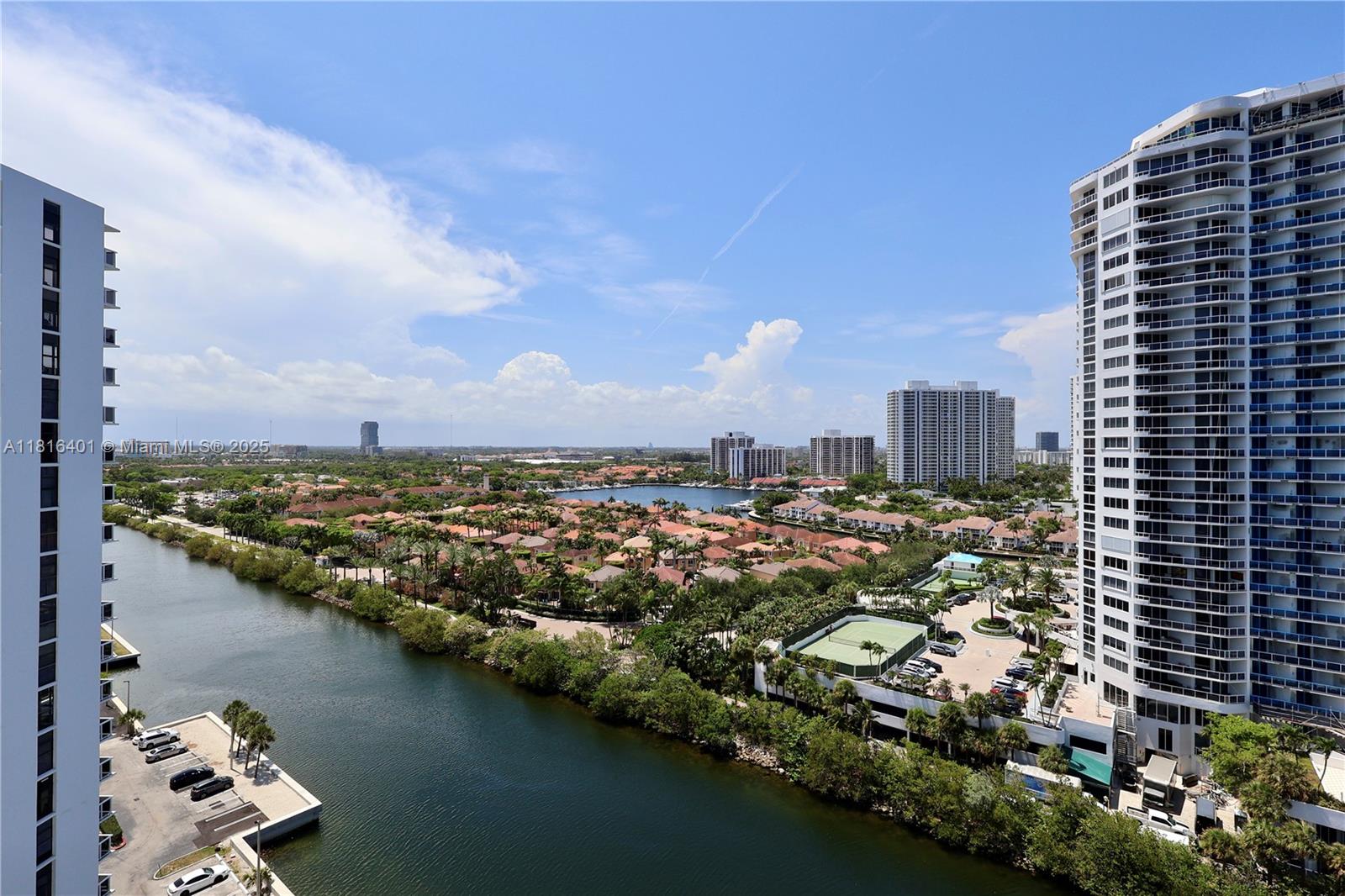 Rental Property at 20515 E Country Club Dr 1841, Aventura, Miami-Dade County, Florida - Bedrooms: 2 
Bathrooms: 2  - $3,200 MO.