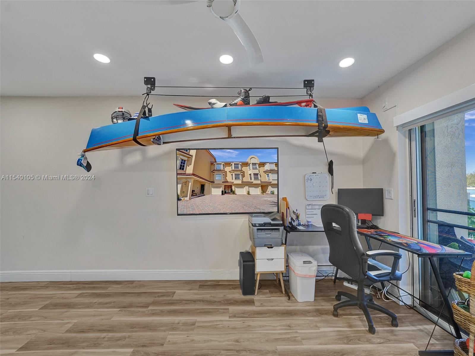 HOLLYWOOD CENTRAL BEACH - Residential