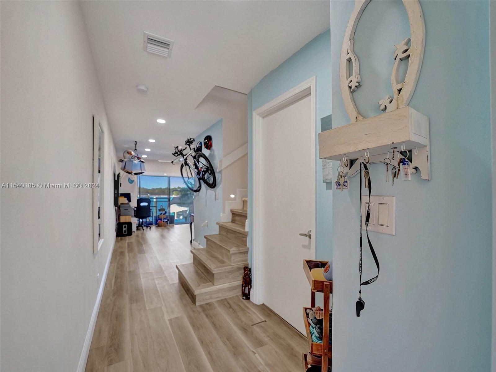 HOLLYWOOD CENTRAL BEACH - Residential