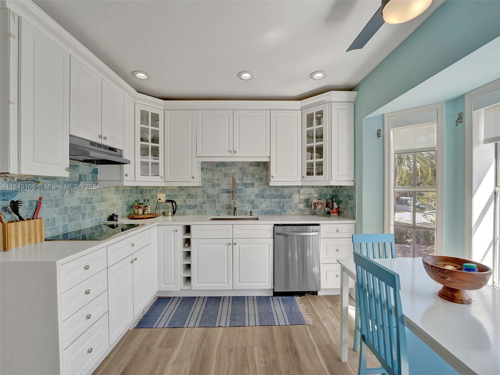 HOLLYWOOD CENTRAL BEACH - Residential