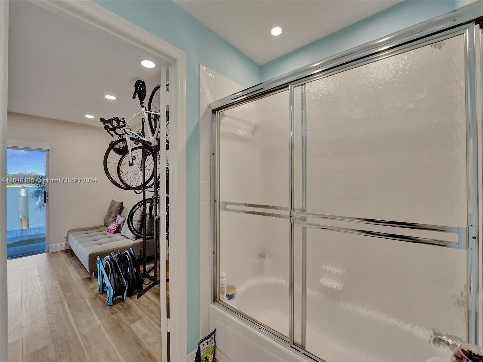 HOLLYWOOD CENTRAL BEACH - Residential