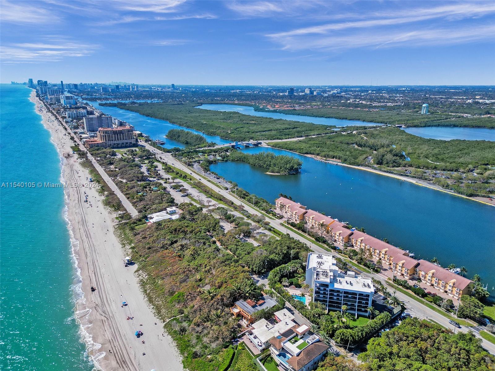 HOLLYWOOD CENTRAL BEACH - Residential