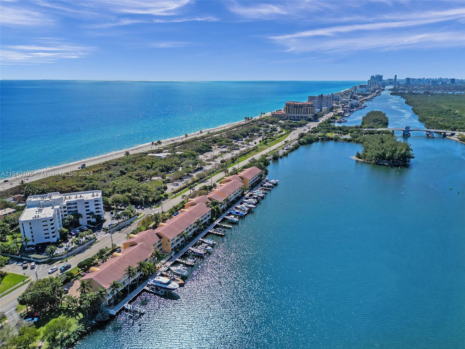 HOLLYWOOD CENTRAL BEACH - Residential