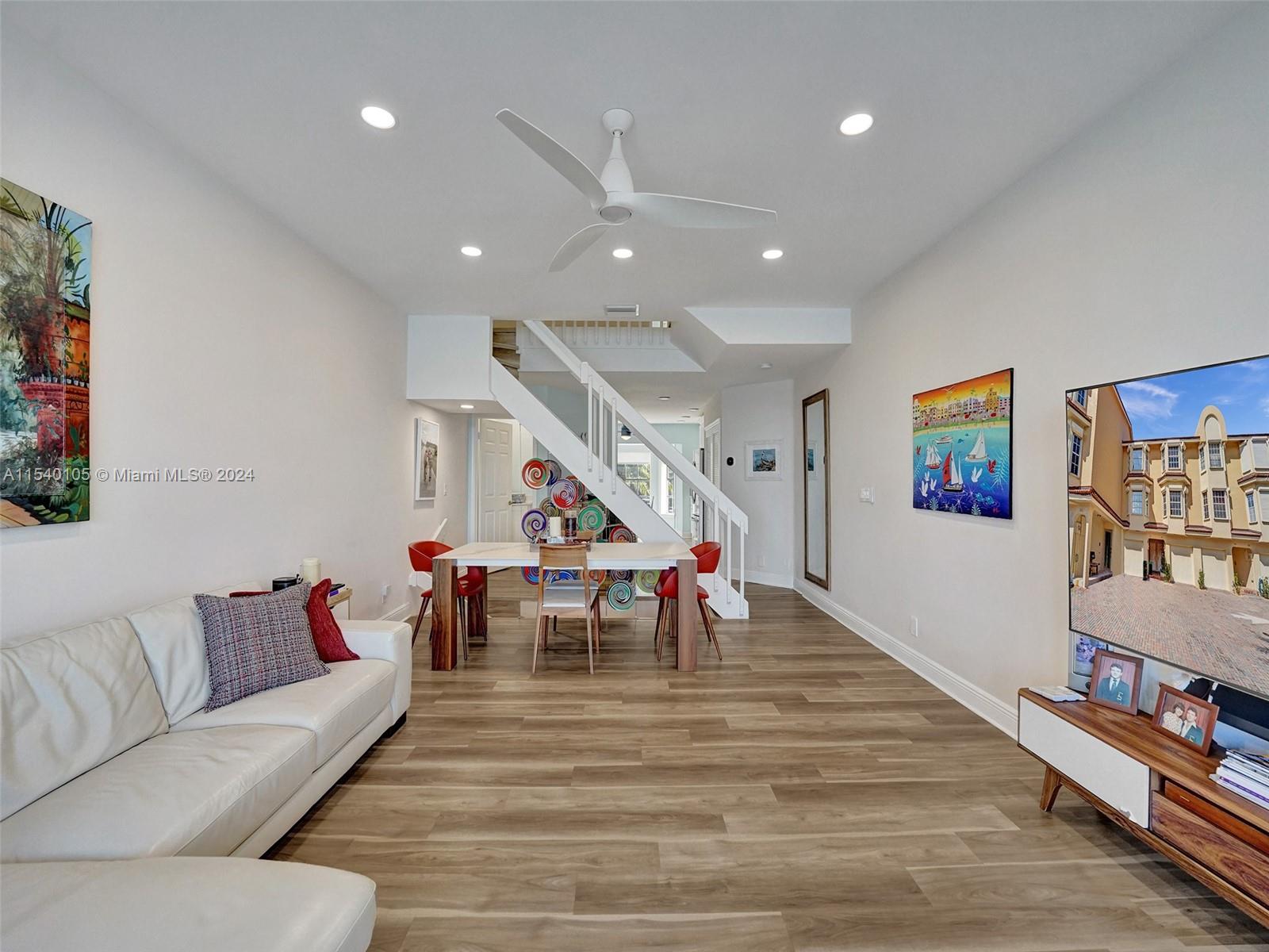 HOLLYWOOD CENTRAL BEACH - Residential