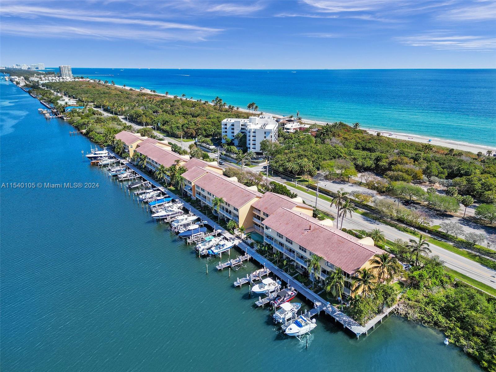 HOLLYWOOD CENTRAL BEACH - Residential