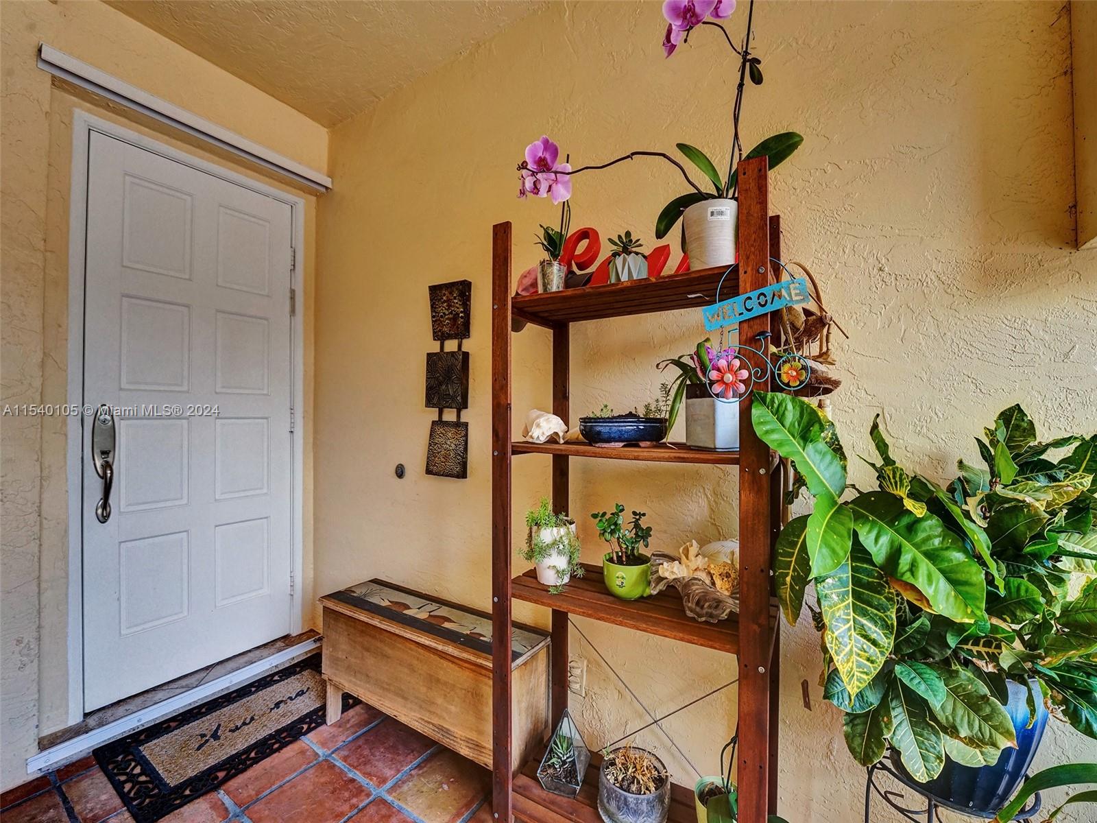 HOLLYWOOD CENTRAL BEACH - Residential