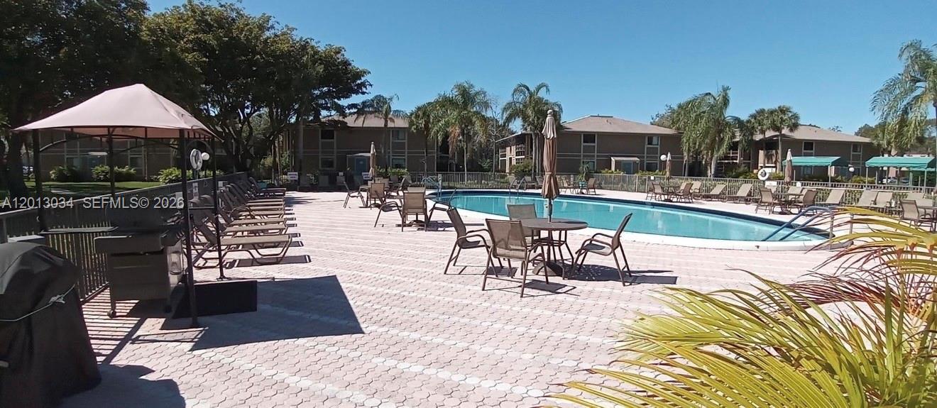 ASHMONT CONDOMINIUM I - Residential