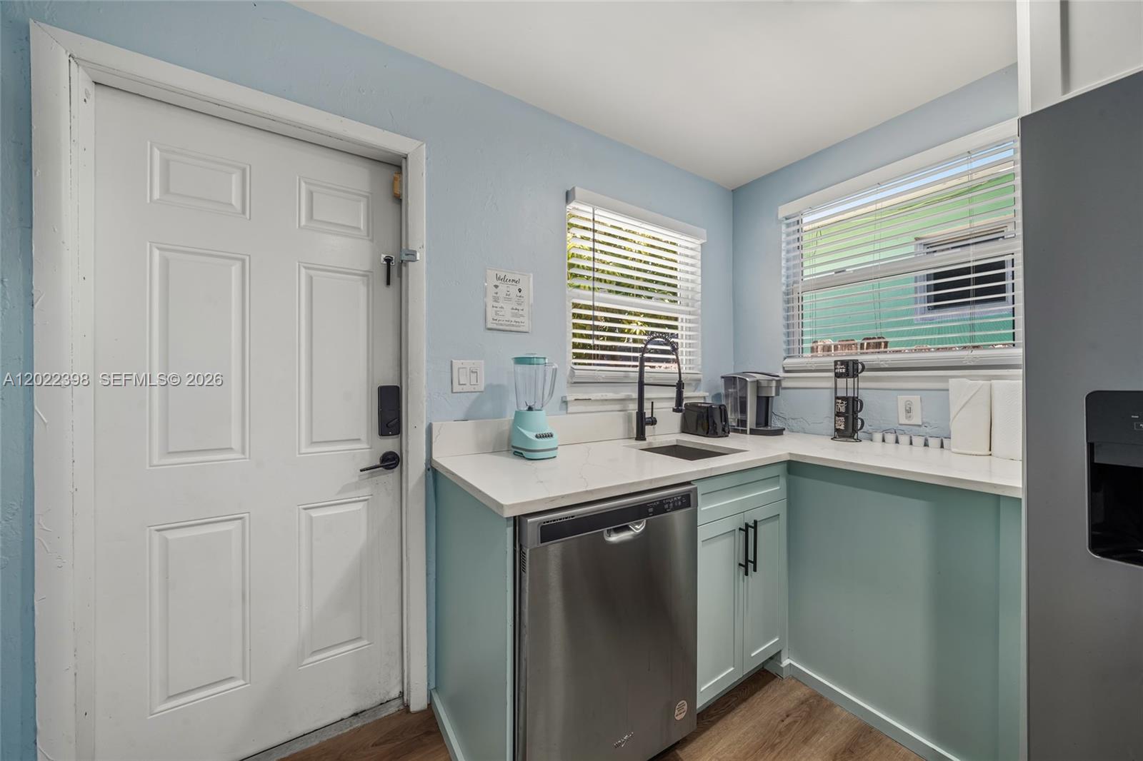 LAKE WORTH TOWN OF - Residential Income