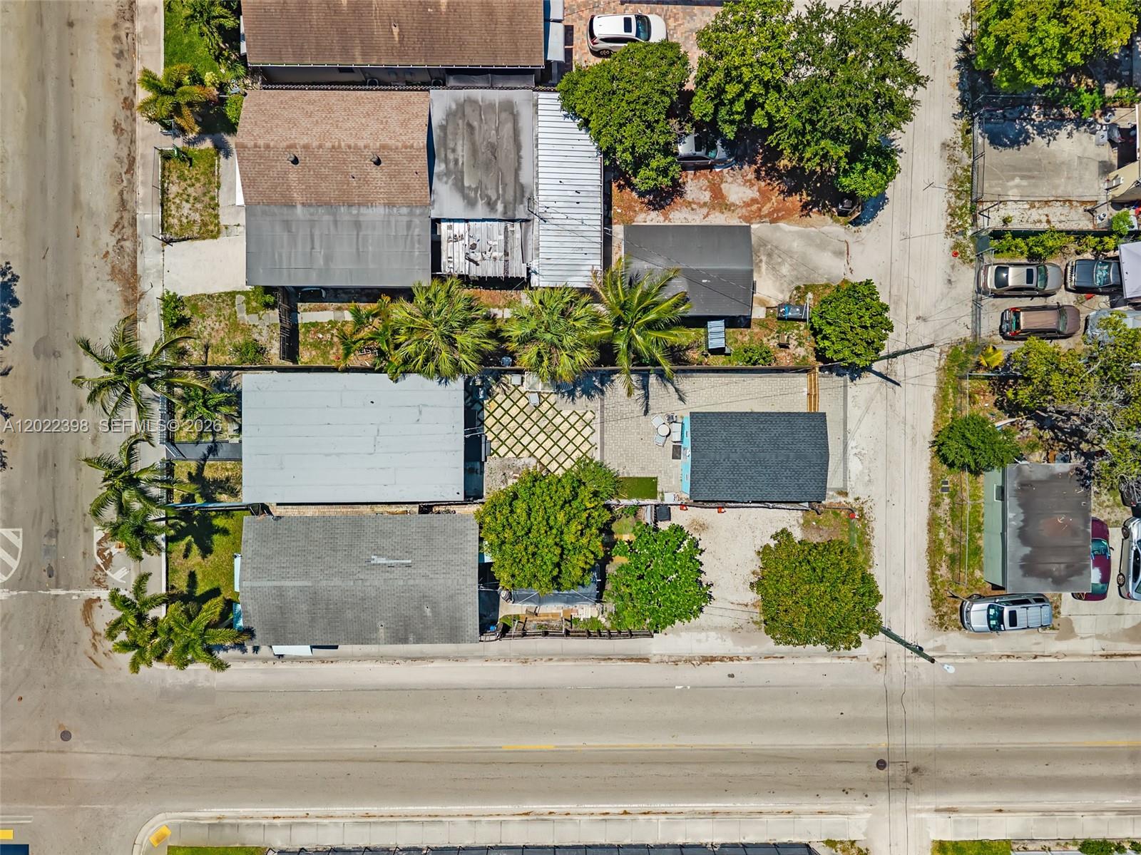 LAKE WORTH TOWN OF - Residential Income