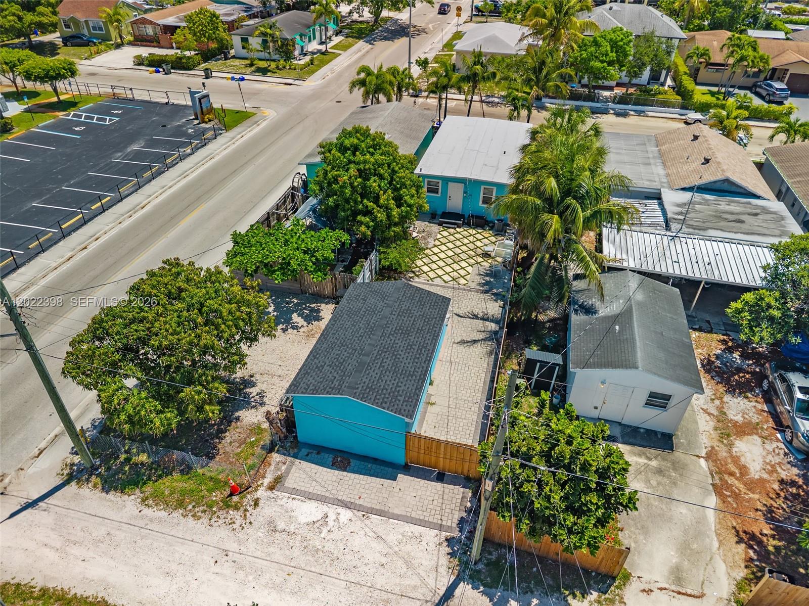LAKE WORTH TOWN OF - Residential Income