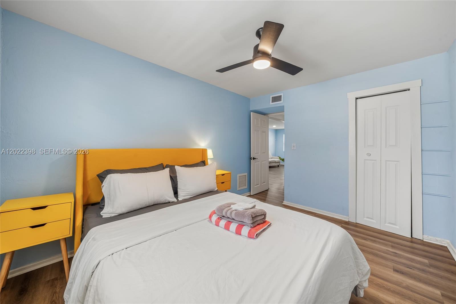 LAKE WORTH TOWN OF - Residential Income