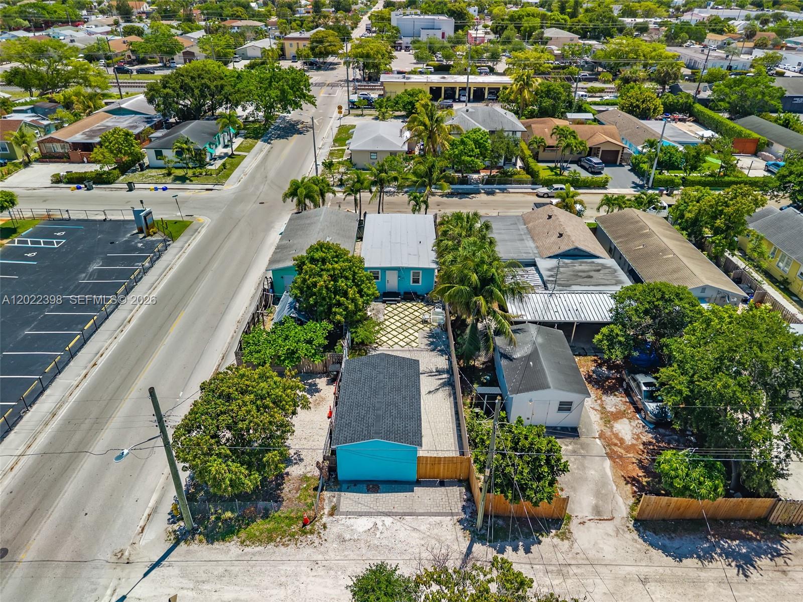 LAKE WORTH TOWN OF - Residential Income