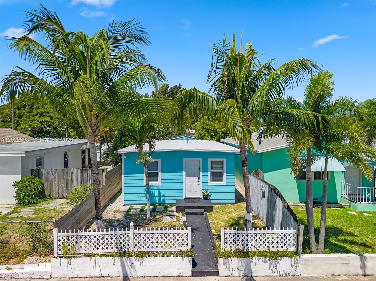 LAKE WORTH TOWN OF - Residential Income