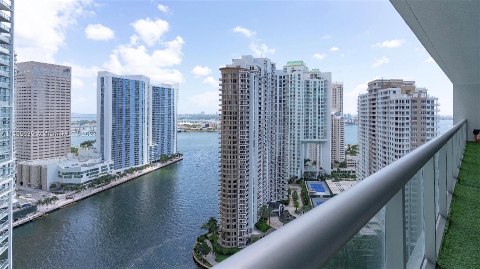 Property for Sale at 495 Brickell Ave 2704, Miami, Broward County, Florida - Bedrooms: 2 
Bathrooms: 2  - $1,389,000