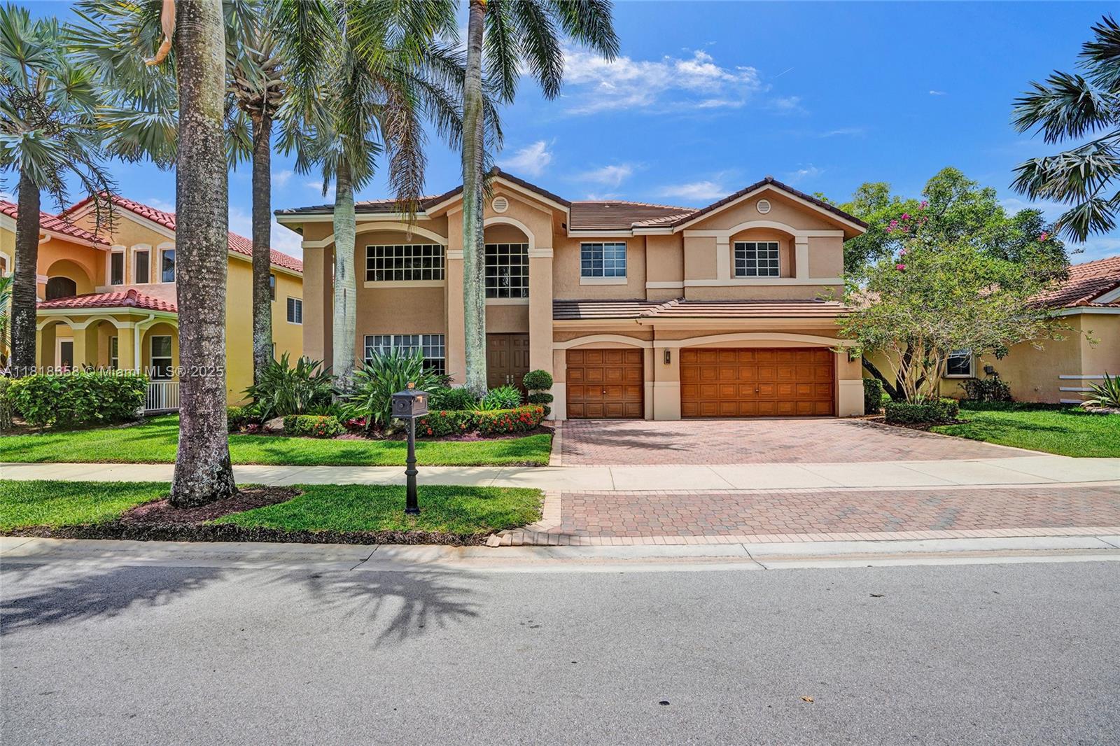 2509 Hunters Run Way, Weston, Broward County, Florida - 6 Bedrooms  
4 Bathrooms - 