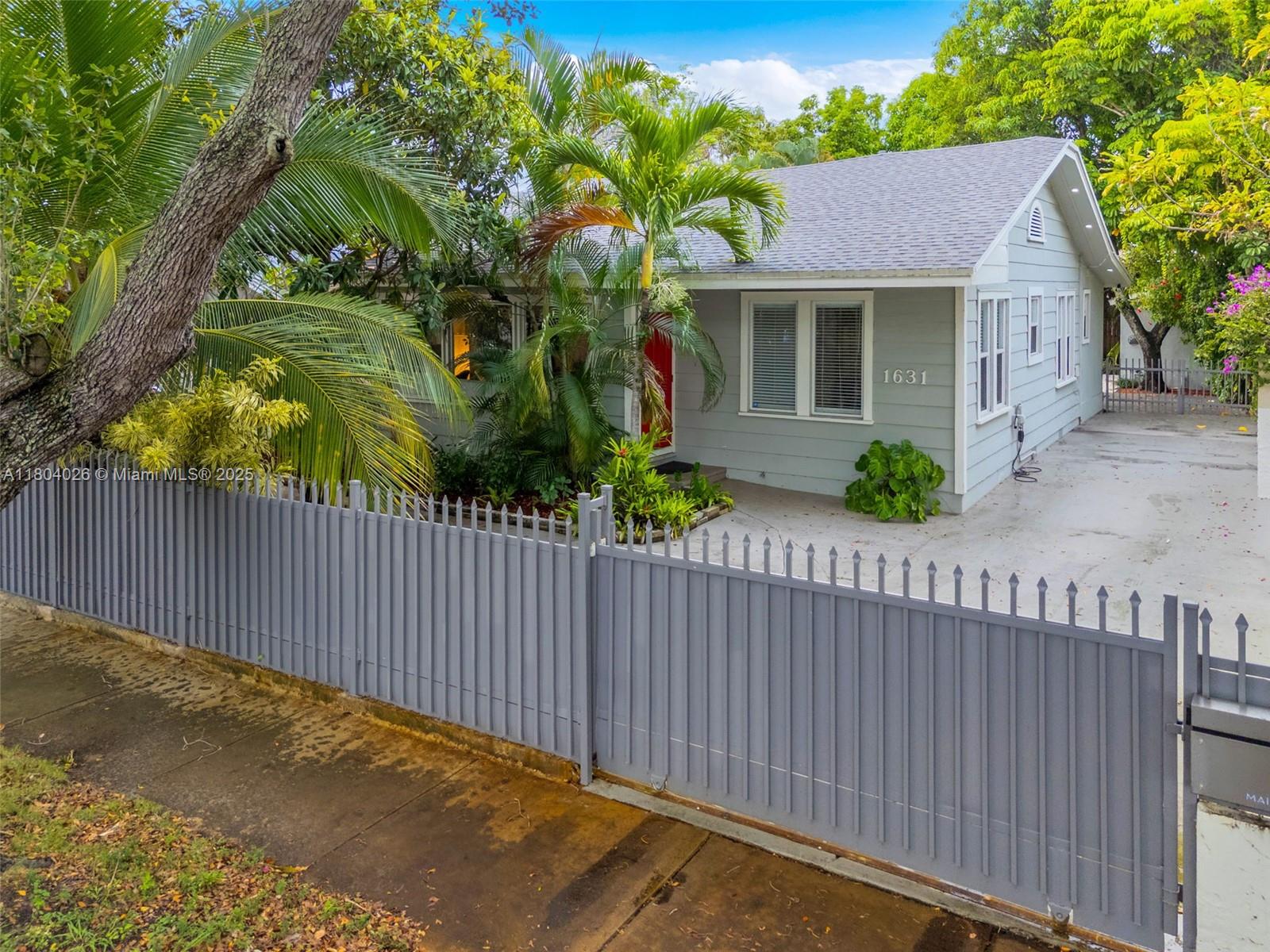 1631 SW 11th Street