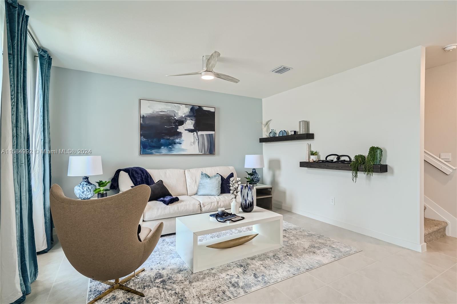 Palm Cay - Residential