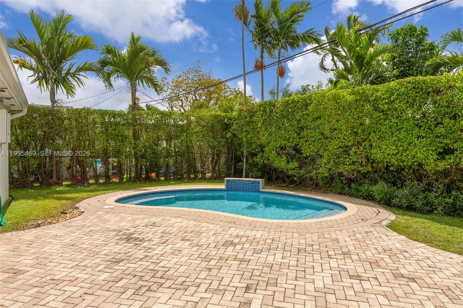 DARLINGTON MANOR - Residential