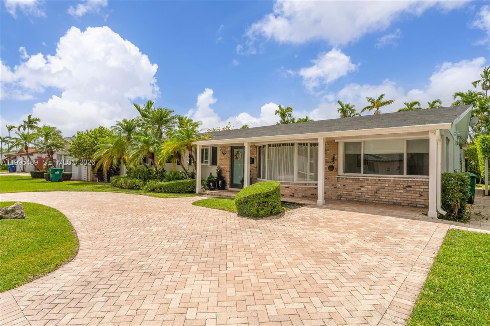 DARLINGTON MANOR - Residential