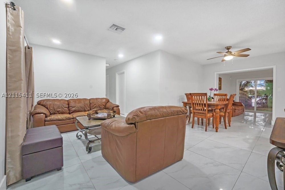 20302 NW 39th Ct