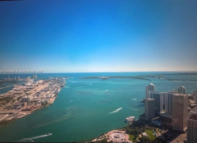 WALDORF ASTORIA MIAMI - Residential