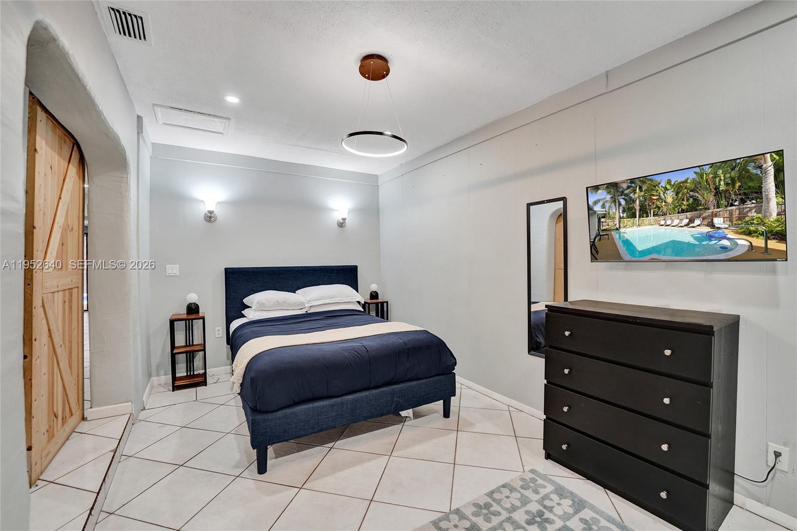 ALMAR ESTATES WILTON MANOR - Residential