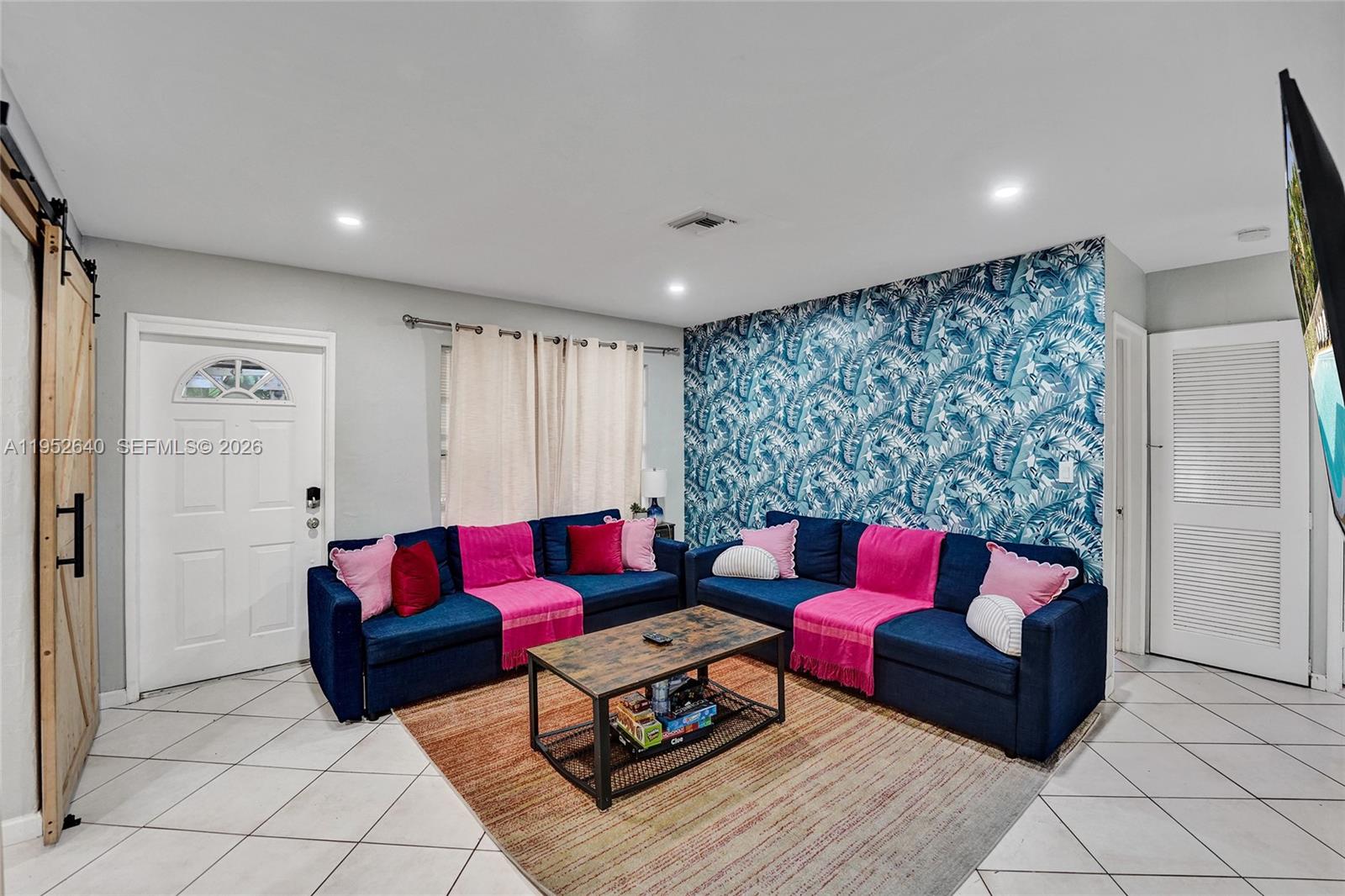 ALMAR ESTATES WILTON MANOR - Residential