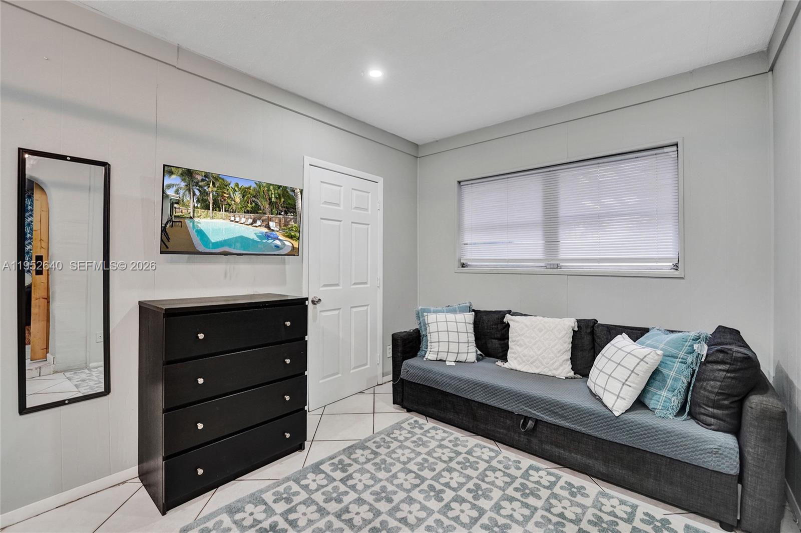 ALMAR ESTATES WILTON MANOR - Residential