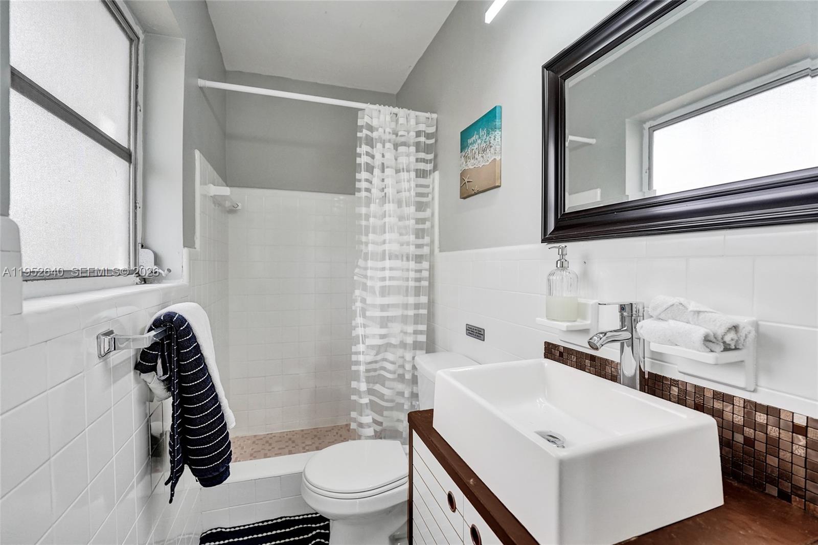 ALMAR ESTATES WILTON MANOR - Residential