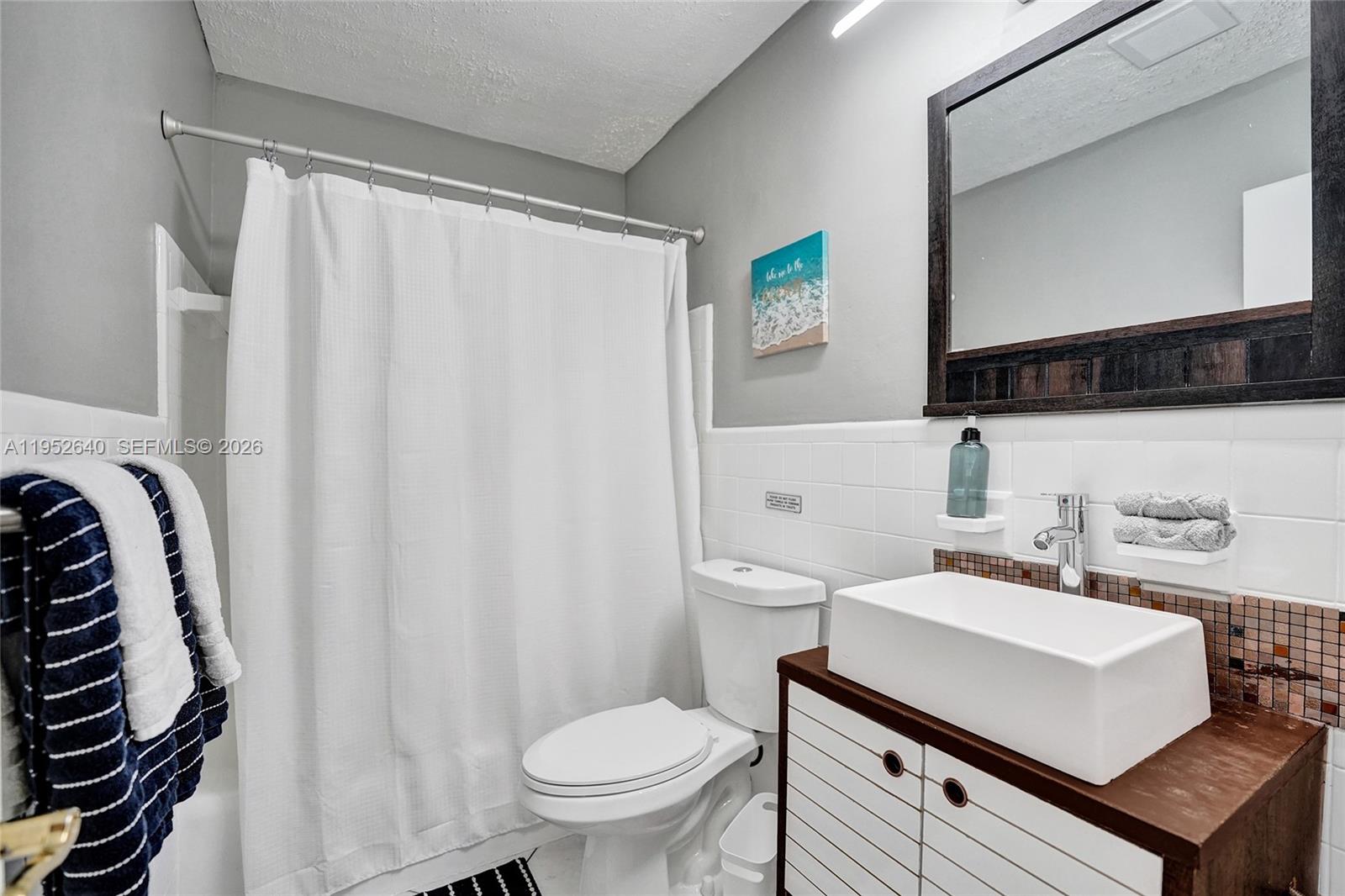 ALMAR ESTATES WILTON MANOR - Residential