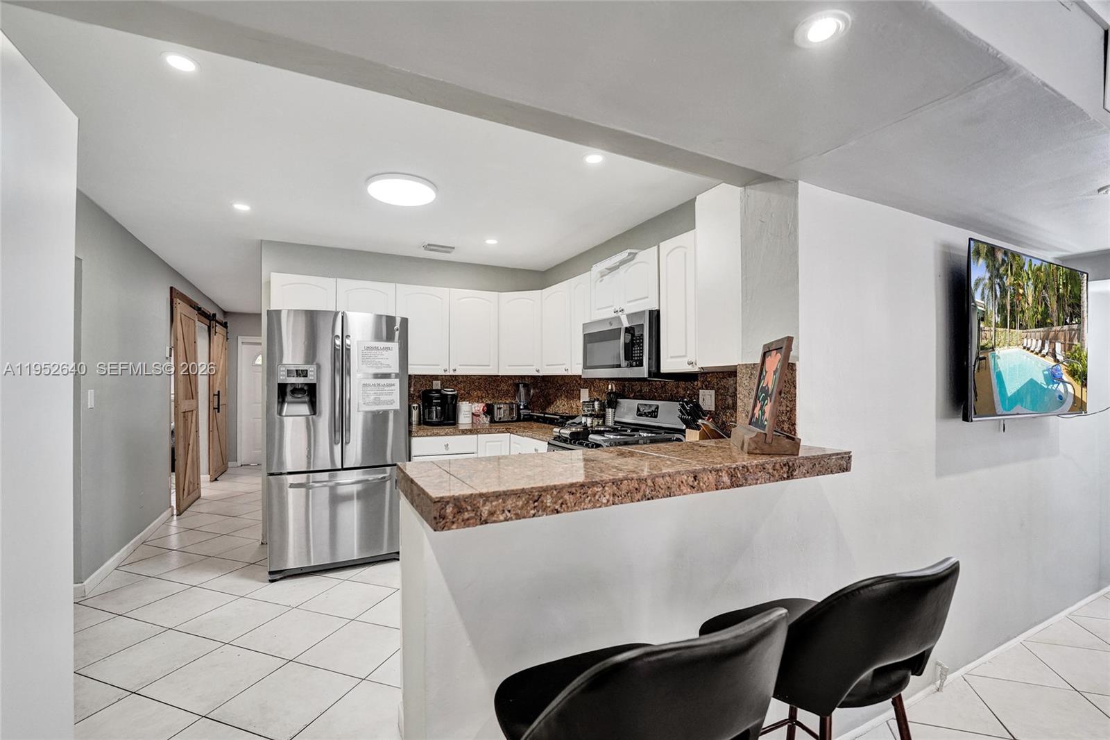 ALMAR ESTATES WILTON MANOR - Residential