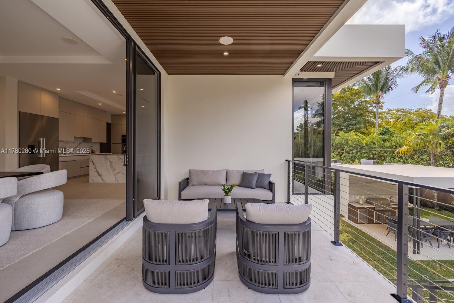 AQUA MARINE - Residential