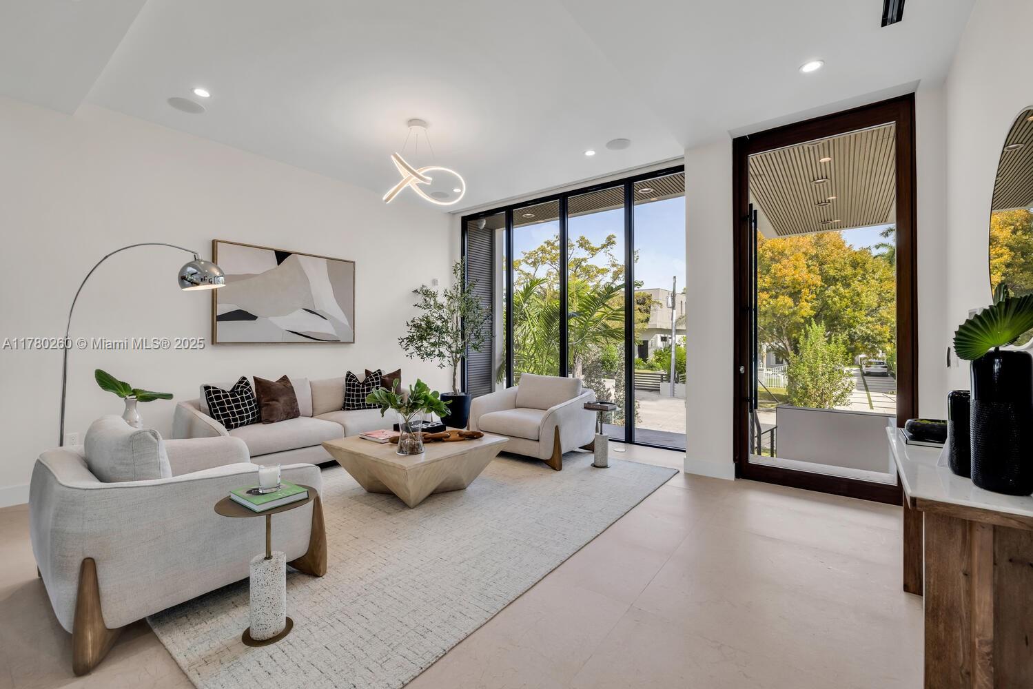 AQUA MARINE - Residential